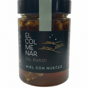 tarro de miel con nueces
